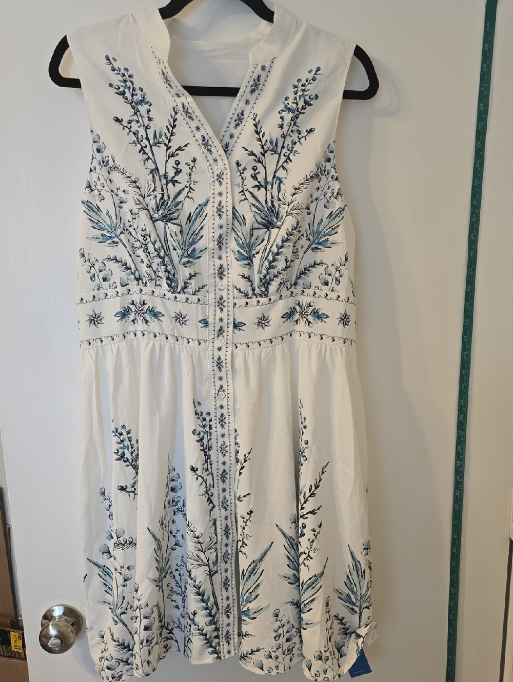 Cupshe White Midi Dress with Blue Botanical Embroidery